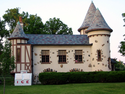 CURWOOD CASTLE OWOSSO